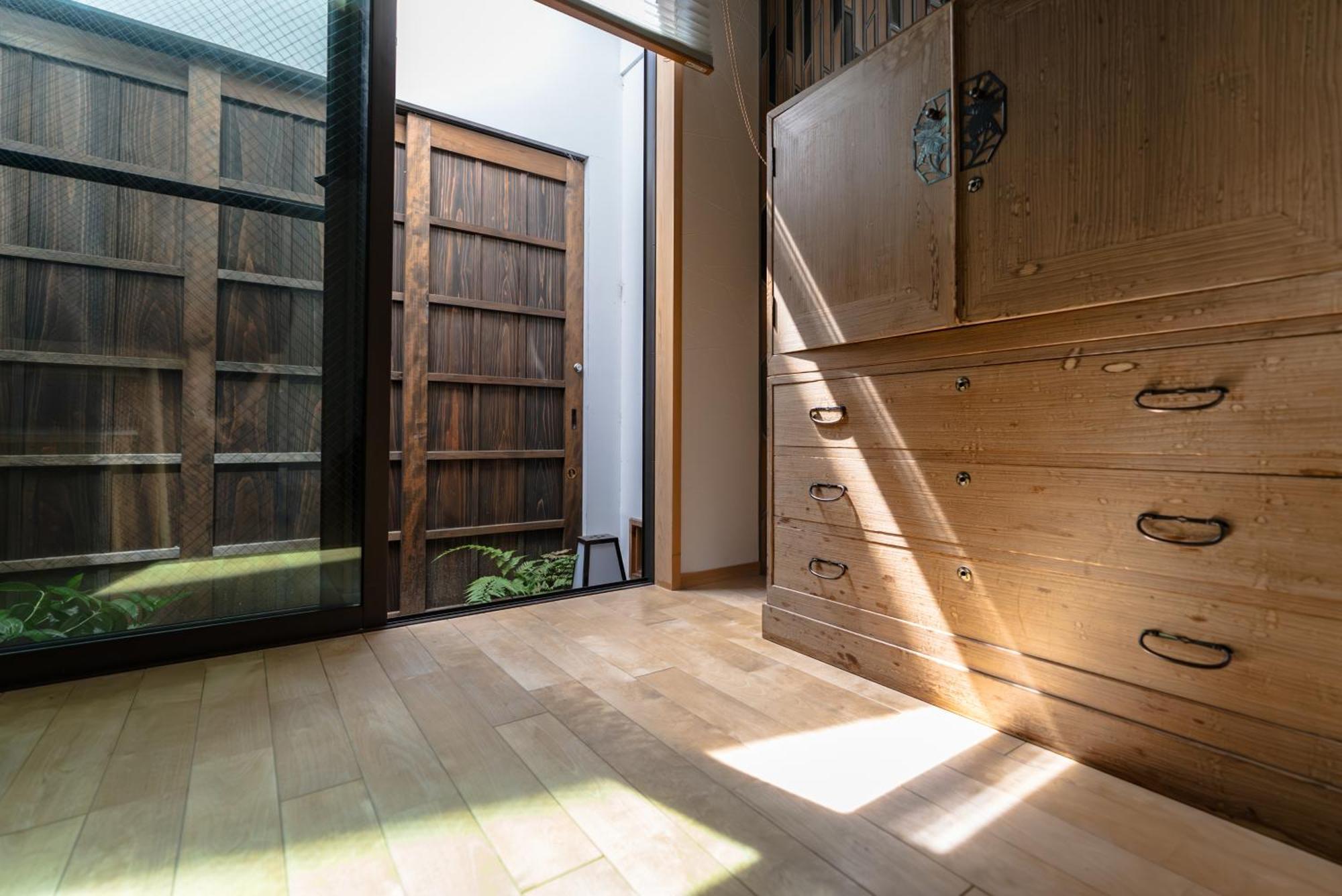 谷町君 星屋 若川楽水 京都鴨川 Buitenkant foto