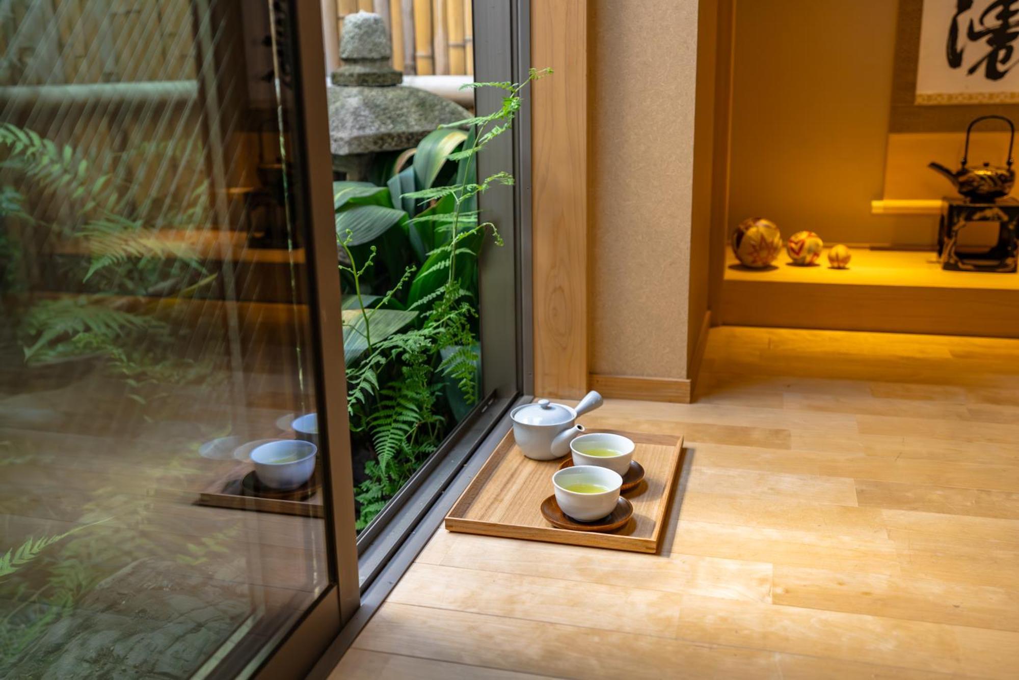 谷町君 星屋 若川楽水 京都鴨川 Buitenkant foto